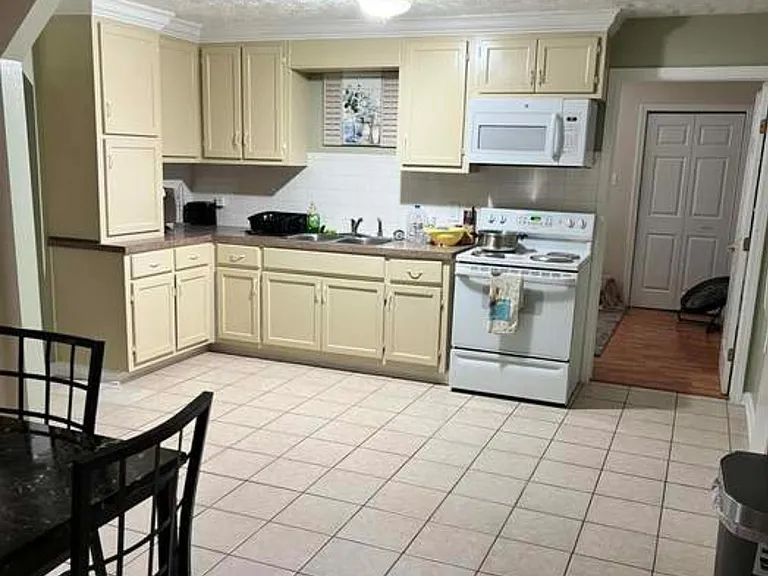 562 Garr Rd #A & B — Photo 7