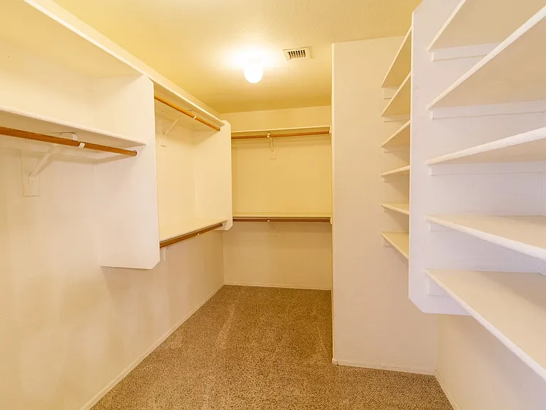 6423 W Escuda Rd — Photo 12