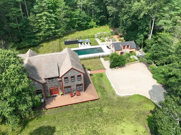 154 River St, Norwell, MA 02061