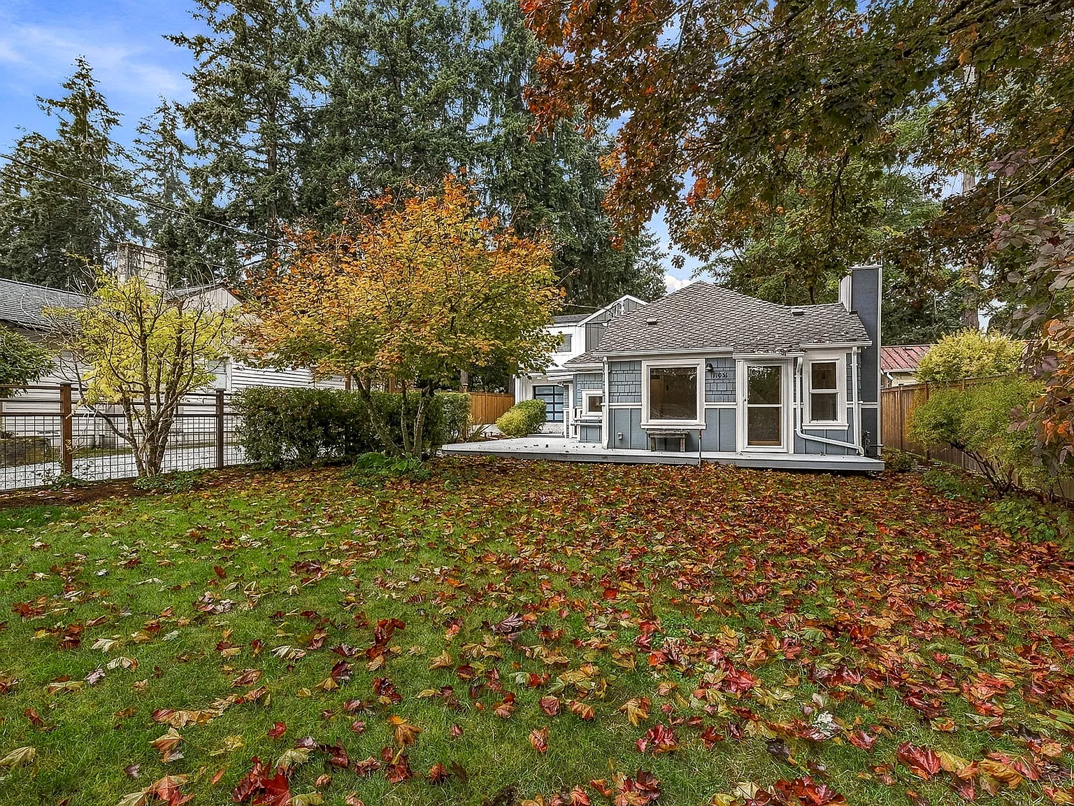 2 bed, 889 sqft, $3,195 — Photo 3