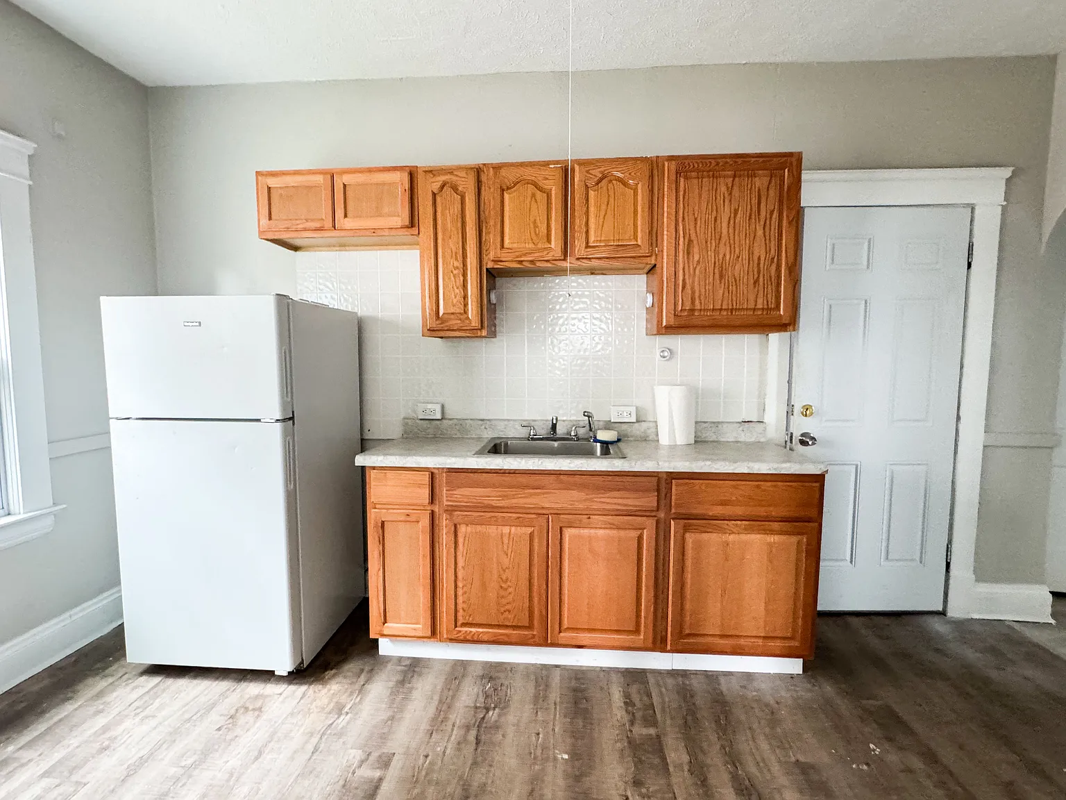 2 bed, 1.0 bath, 1000 sqft, $1,100 — Photo 3