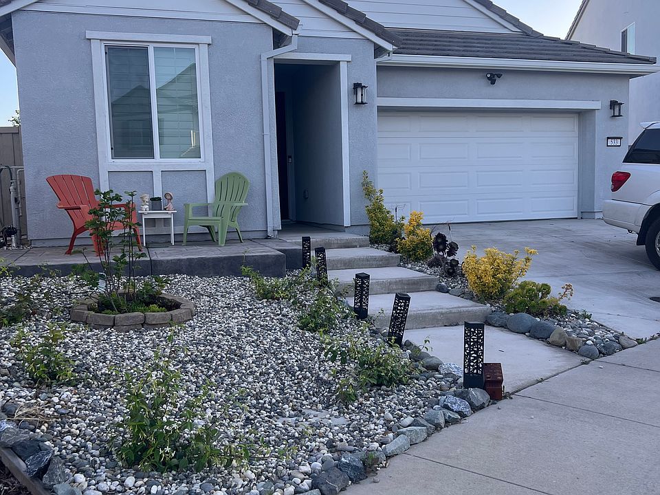 1st image of 533 Silver Cloud Ct