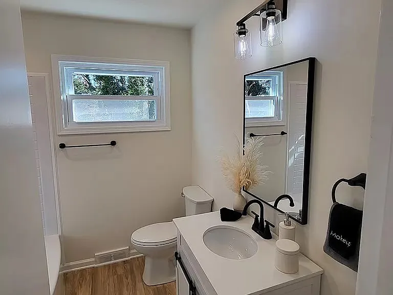 317 N Woodberry Ave — Photo 8