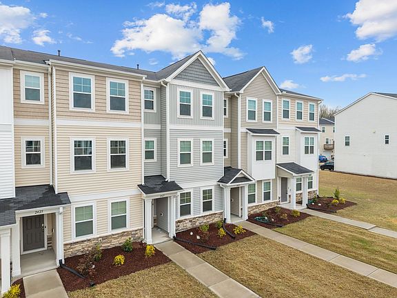 3rd image of 2427 Kasota Ln
