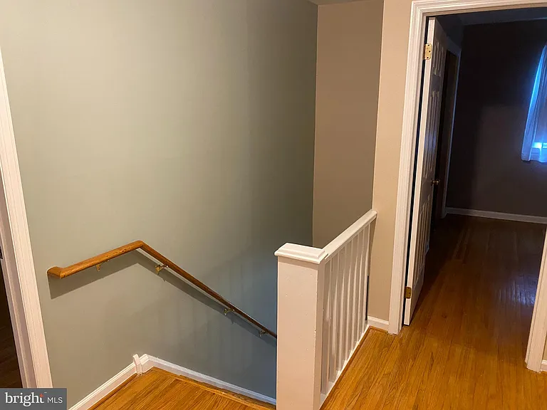 415 Monmouth Dr — Photo 8