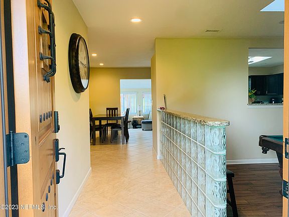 4th image of 5040 WEIGELA Terrace