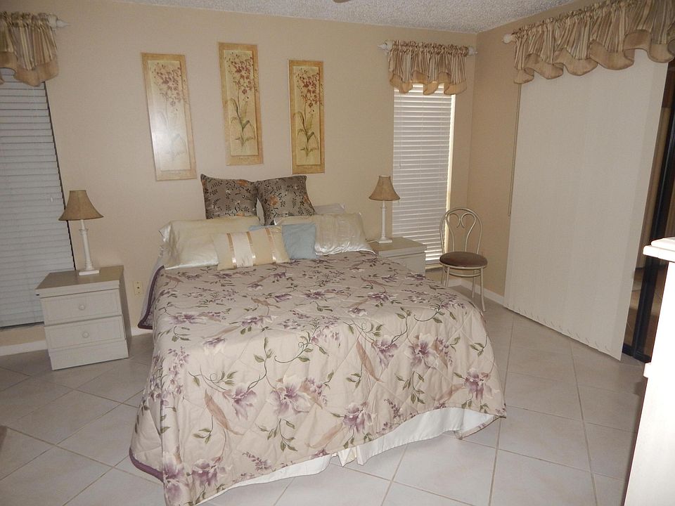 1st image of 6239 Lakemont Circle