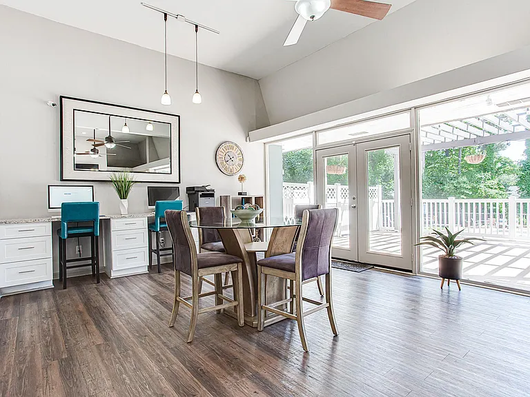 Elevate at The Pointe — Photo 4