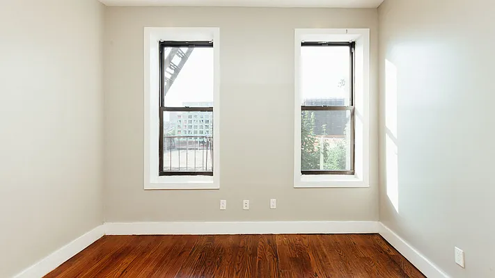Rented by Nooklyn NYC LLC | media 11