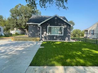 265 N Elm Ave, Parker, SD 57053