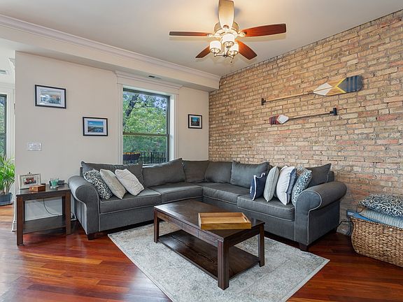 2nd image of 5028 N Hermitage Ave APT 2