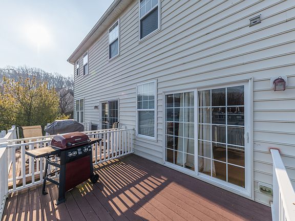 3rd image of 2706 Stockley Ln