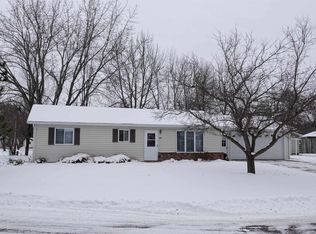 450 Emmerich Dr, Medford, WI 54451