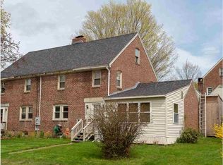 1 Cedar St #1, Newmarket, NH 03857