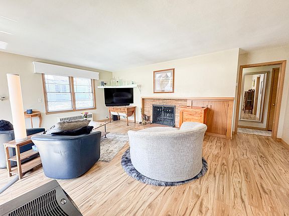 4th image of 512 Spruce St