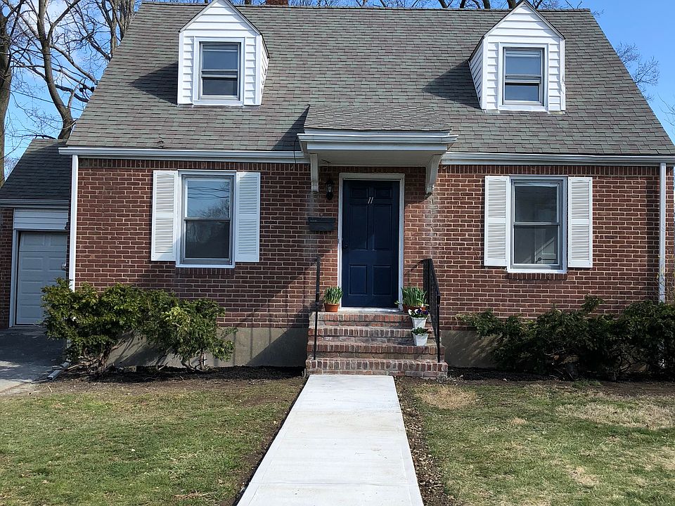 1st image of 11 Maywood Ave