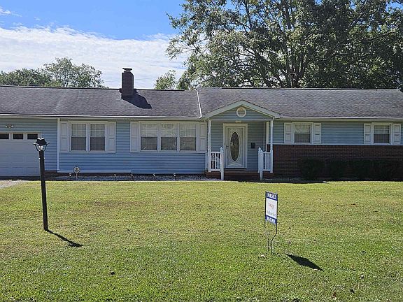 2nd image of 425 E Shore Dr