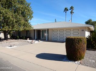 9309 W Glen Oaks Cir, Sun City, AZ 85351
