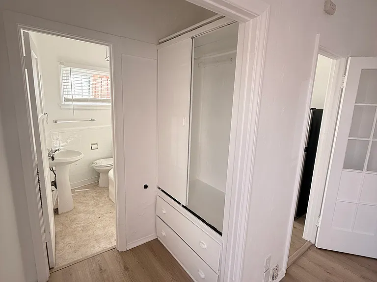 1025 S Orange Dr #107 — Photo 8