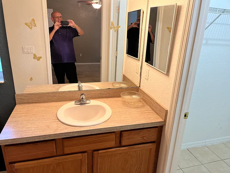 1906 Myakka Ct — Photo 15