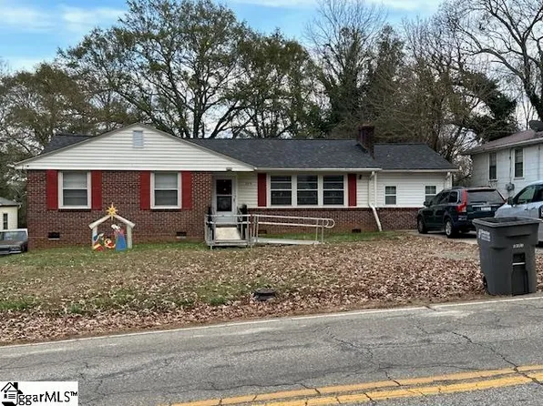 509 Crestfield Rd, Greenville, SC 29605