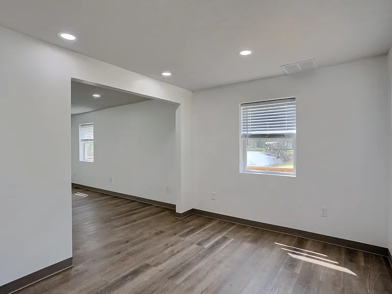 153 Kathleen Dr #1 — Photo 8