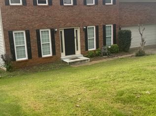 720 Paris Dr, Lawrenceville, GA 30043