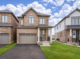 312 Bismark Dr, Cambridge, ON