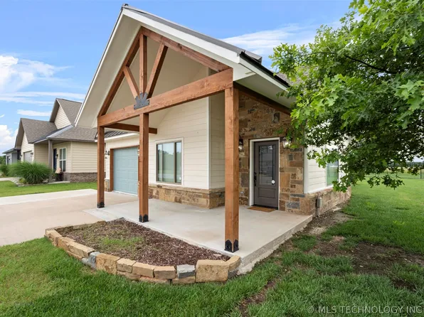 28200 S Highway 125 St #70, Afton, OK 74331