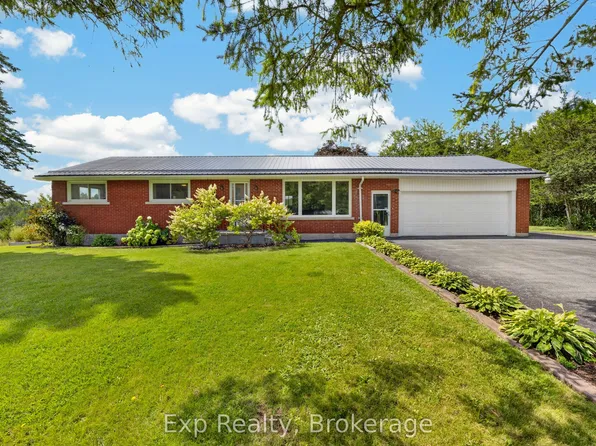 894 County Road 41 Rd, Greater Napanee, ON K7R 3L2
