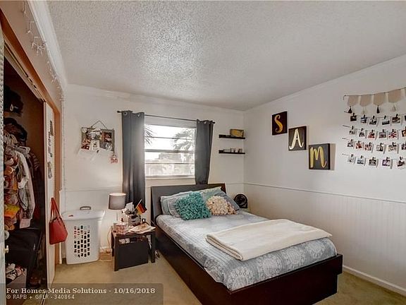 5th image of 8101 SW 24th Ct APT 306
