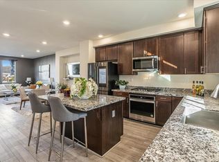 459 Snap Dragon St, Milpitas, CA 95035