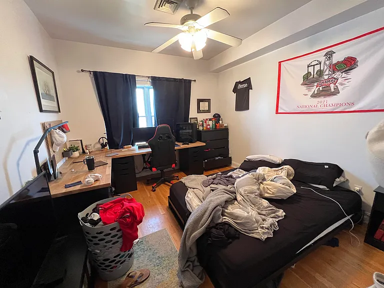 613 Monroe St #4 — Photo 6