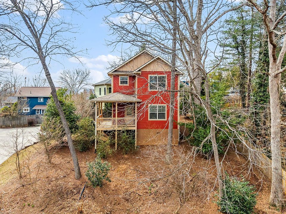 1st image of 8 Thurland Ave