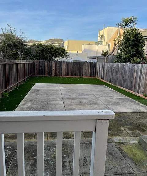 118A Holloway Ave — Photo 7