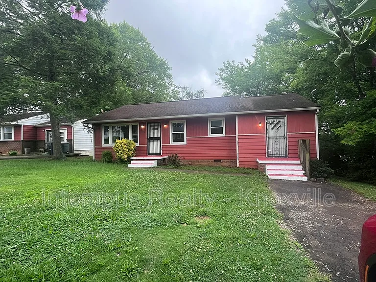 3116 Sunset Ave — Photo 3