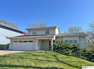 11016 U St, Omaha, NE 68137