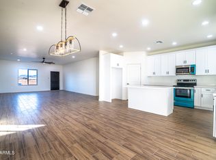 21855 W Desert Mirage Dr, Wittmann, AZ 85361