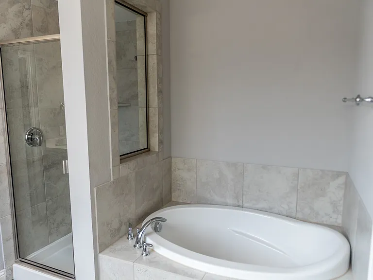 1000 Hoxton Ln — Photo 21