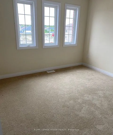 45 Carew Blvd — Photo 18