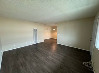 11716 Oxford Ave APT 6, Hawthorne, CA 90250