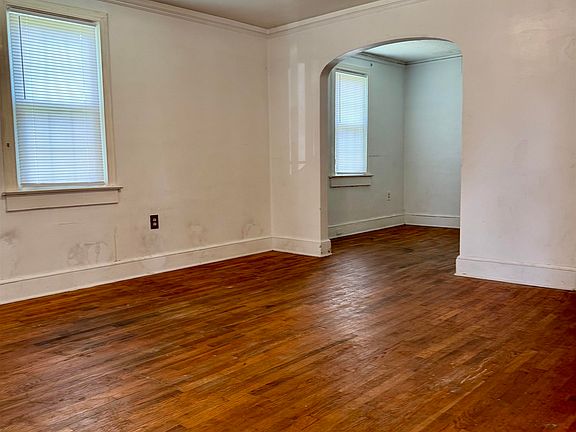 5th image of 190 Briarcliff Rd