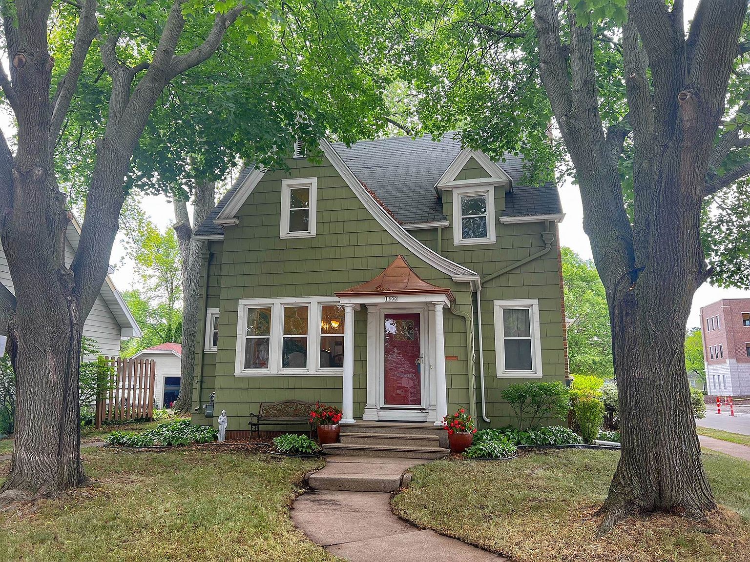 1500 Jackson St, Oshkosh, WI 54901 Zillow