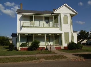 923 7th St S, Columbus, MS 39701