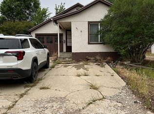 1115 W Maple St, Rawlins, WY 82301