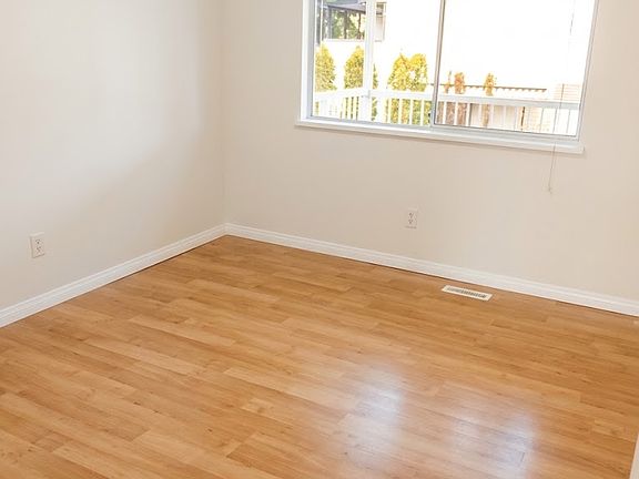 3rd image of 9407 161st St #5159