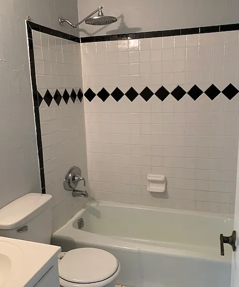 3253 Kimberly Woods Ct — Photo 12
