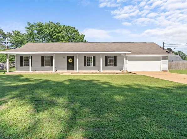 3313 66th Ave, Northport, AL 35473