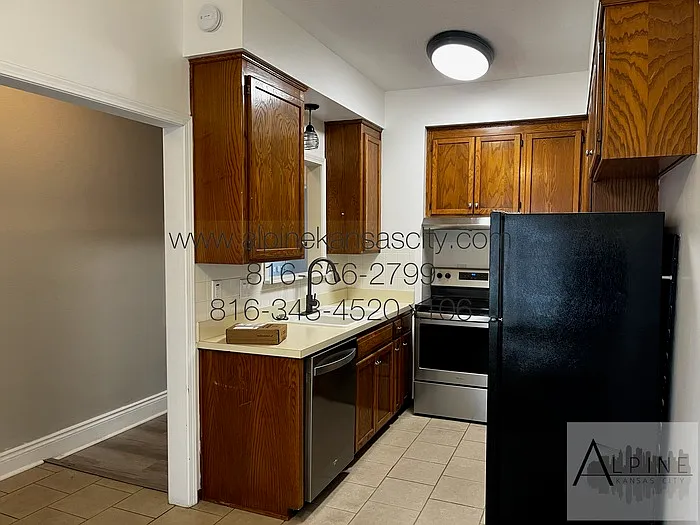 7105 N Kingston Ct — Photo 5