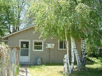 2nd image of 215 E Hazen St